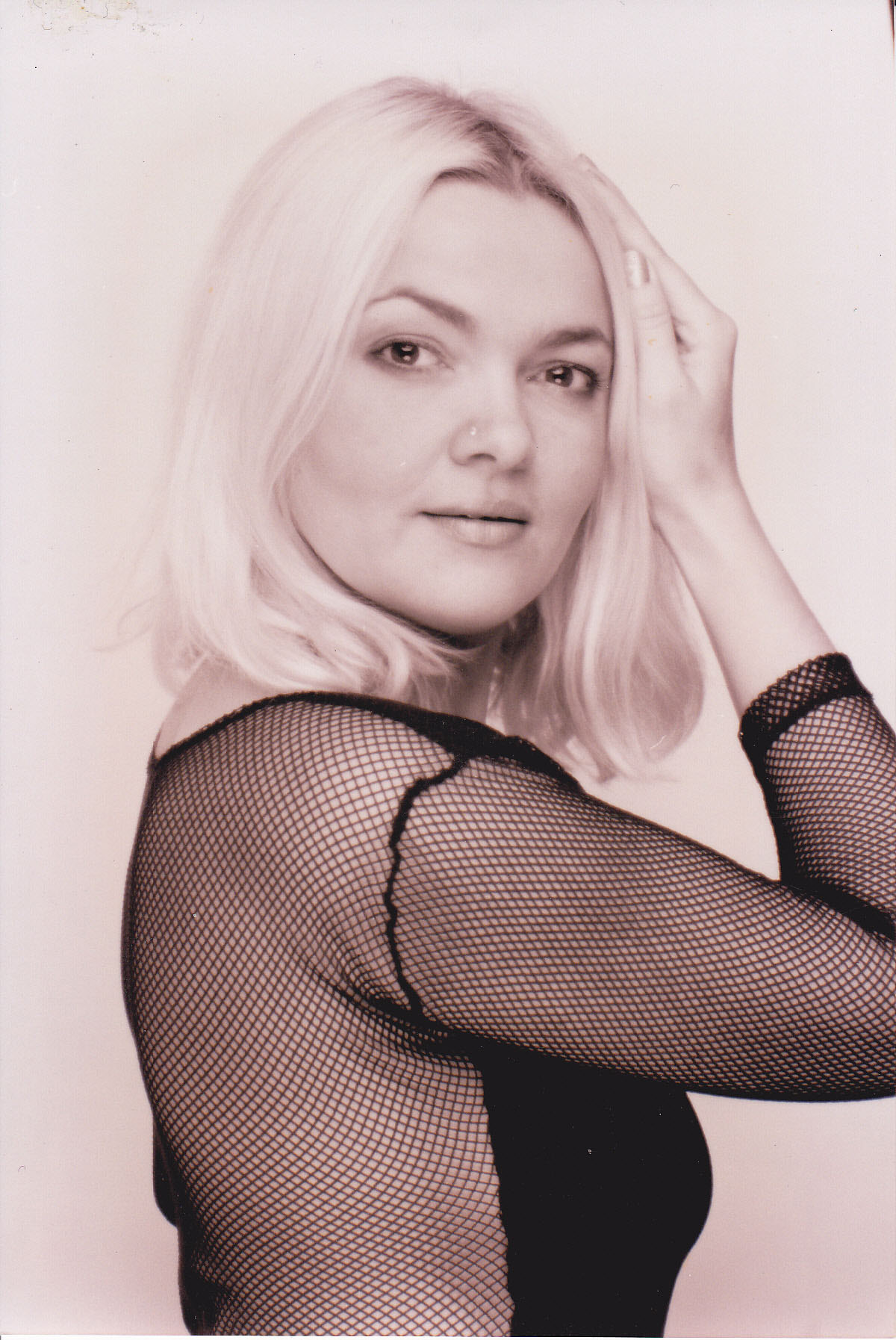 Model photo of Dorota Lopatynska-de-Slepowron by T.M. Associates Model Agency in London