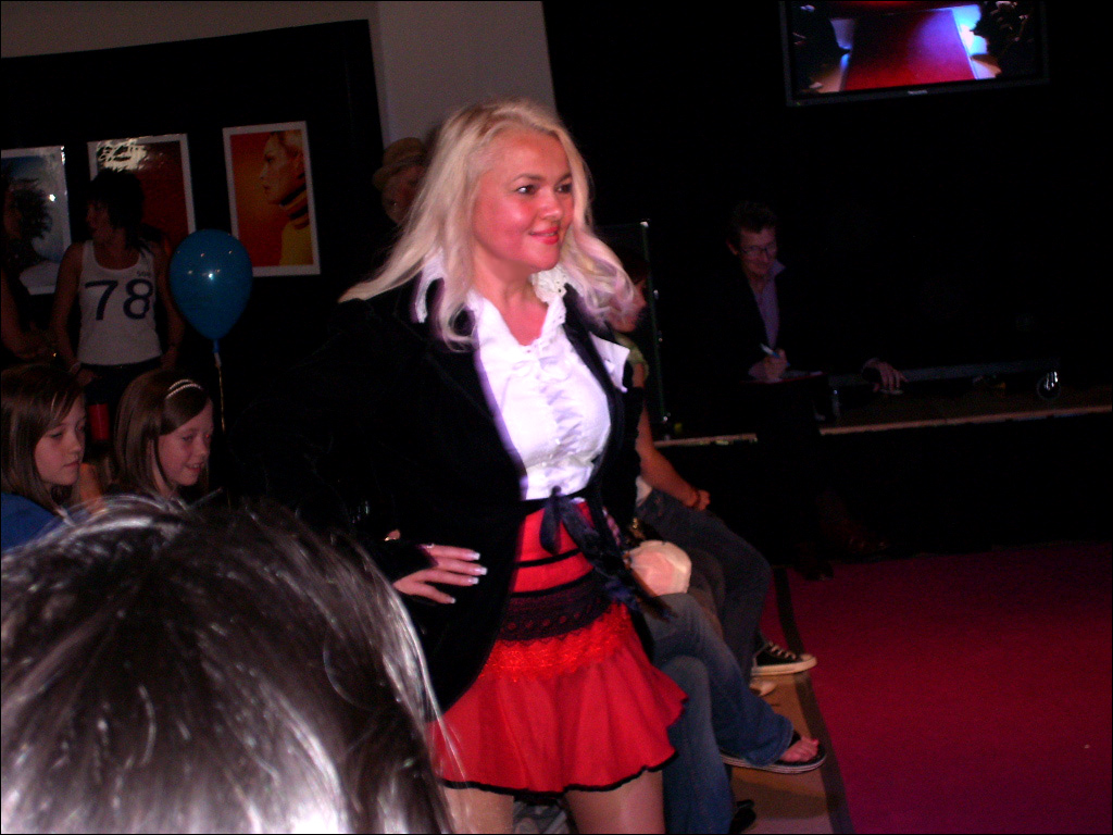 Model Dorota Lopatynska-de-Slepowron at Romford Fashion Show